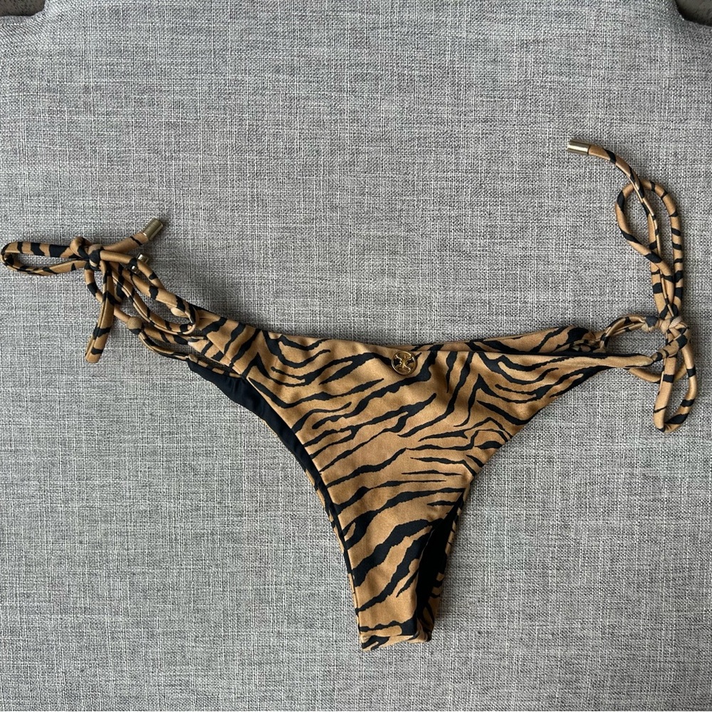 Vix Tiger Print Bikini Bottom - Picture 2 of 3